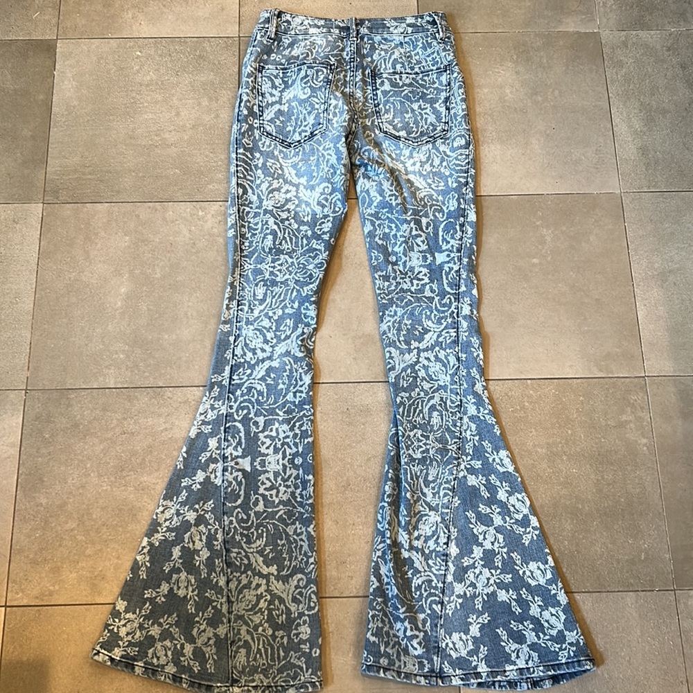 We The Free Dream Lover Printed Flare Jeans - Picture 13 of 13